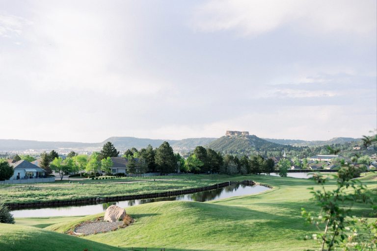 summer wedding golf course castle rock