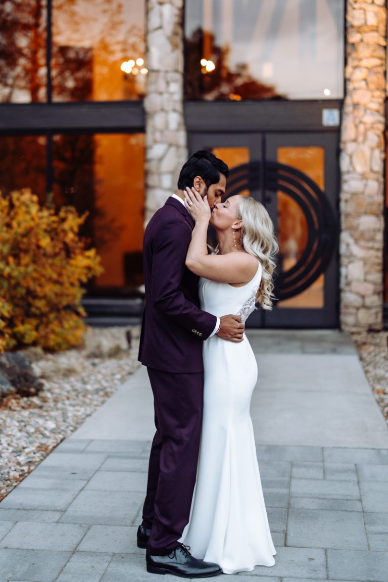 110324_NovemberFallWedding_TheOaksPlumCreek_MackenziKnight9