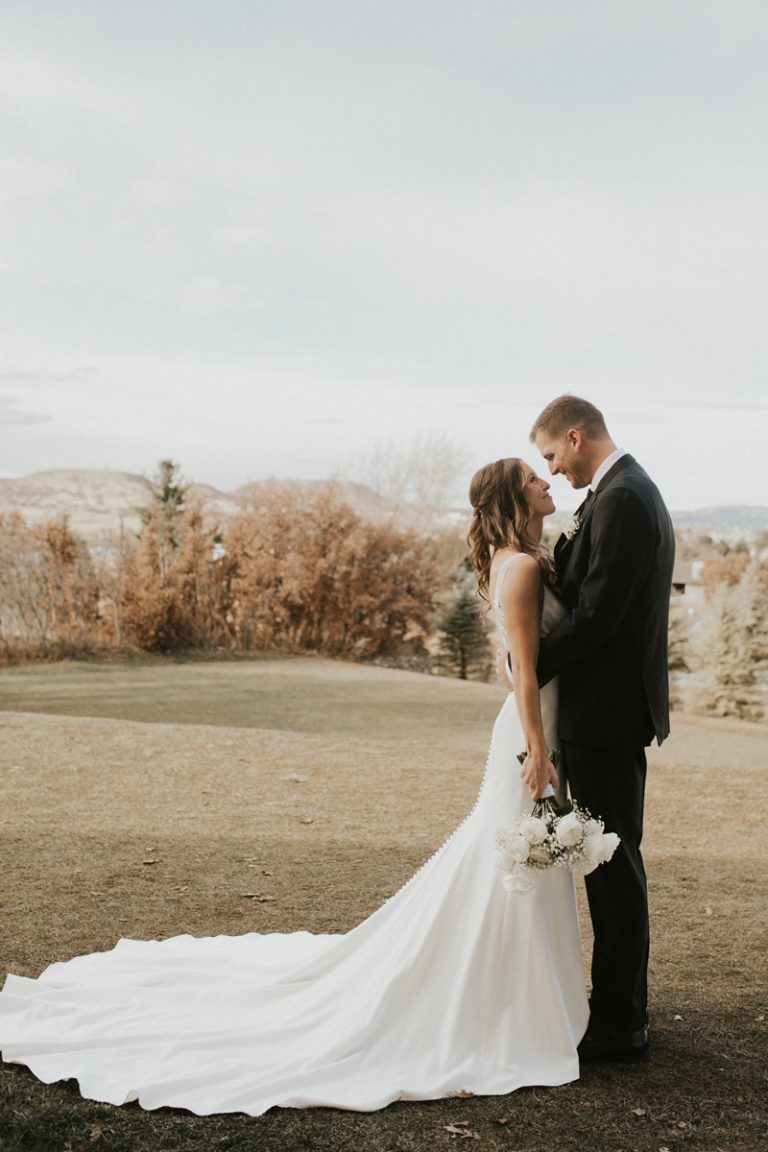 111923_NovemberFallWedding_TheOaksPlumCreek_CaitlynHarris3