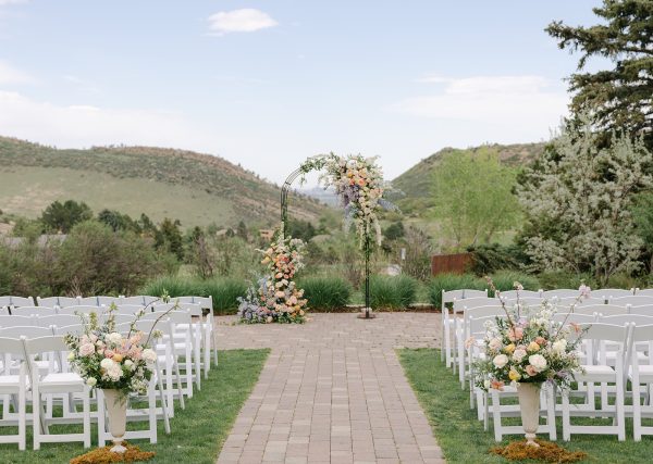 romantic_spring_pastel_wedding_the_manor_house_colorado_abbey_rice_photography-107.jpg